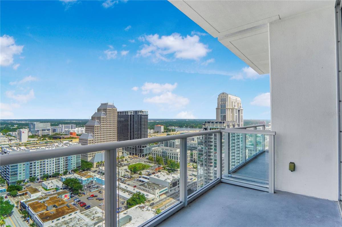 150 E ROBINSON ST #2608, Orlando, FL 32801