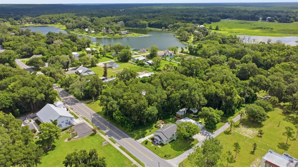 S LAKEVIEW DR, Lake Helen, FL 32744