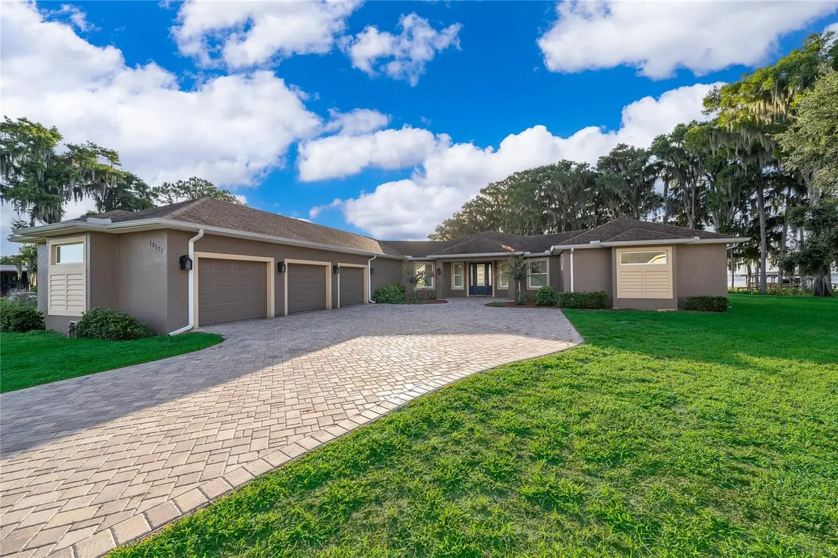12131 EAGLES POINT CT, Grand Island, FL 32735