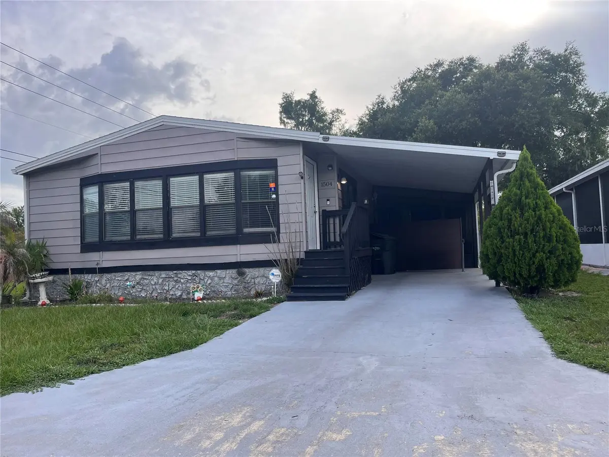 1504 HAWAIIAN PALM LN, Apopka, FL 32712