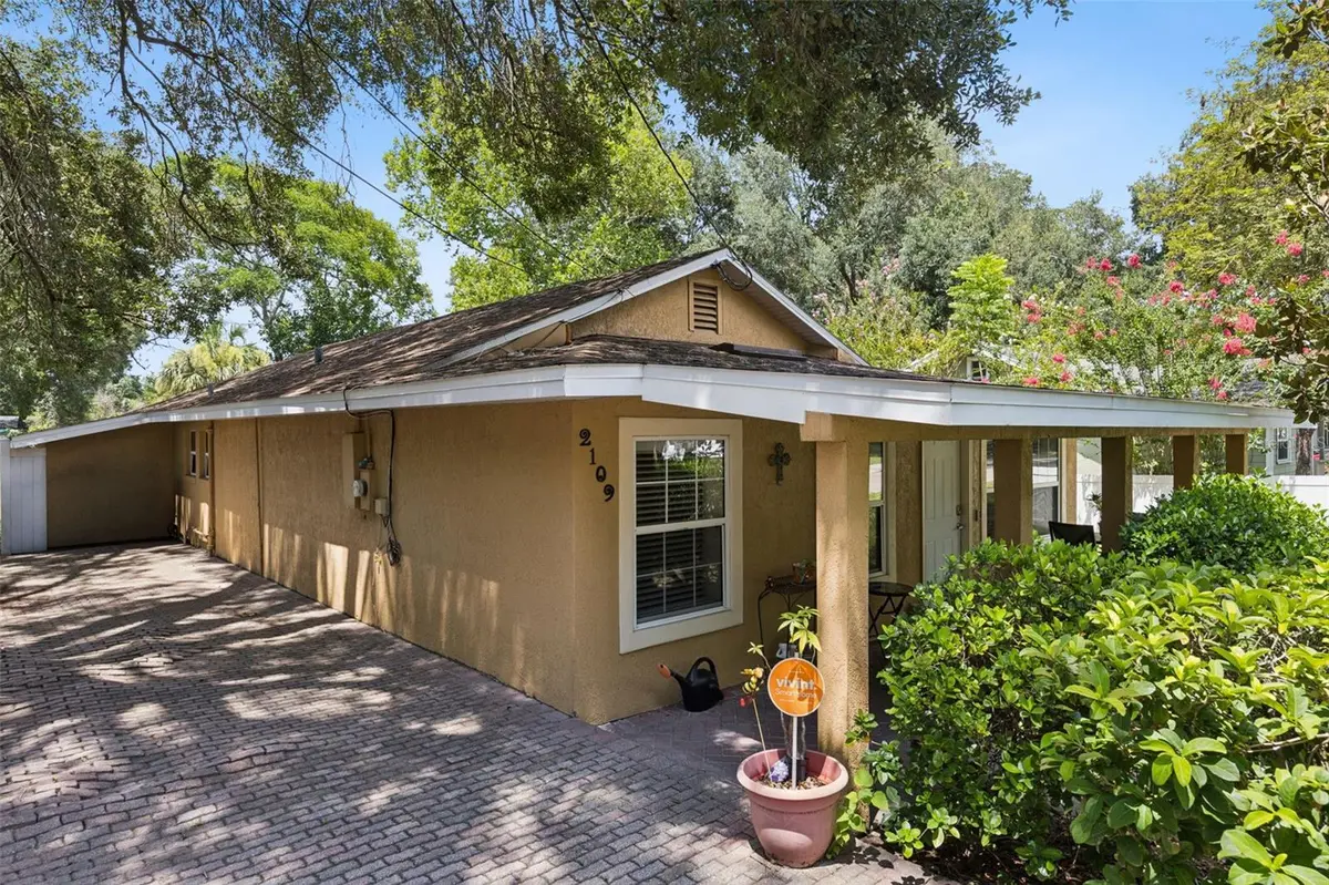 2109 E GRANT AVE, Orlando, FL 32806