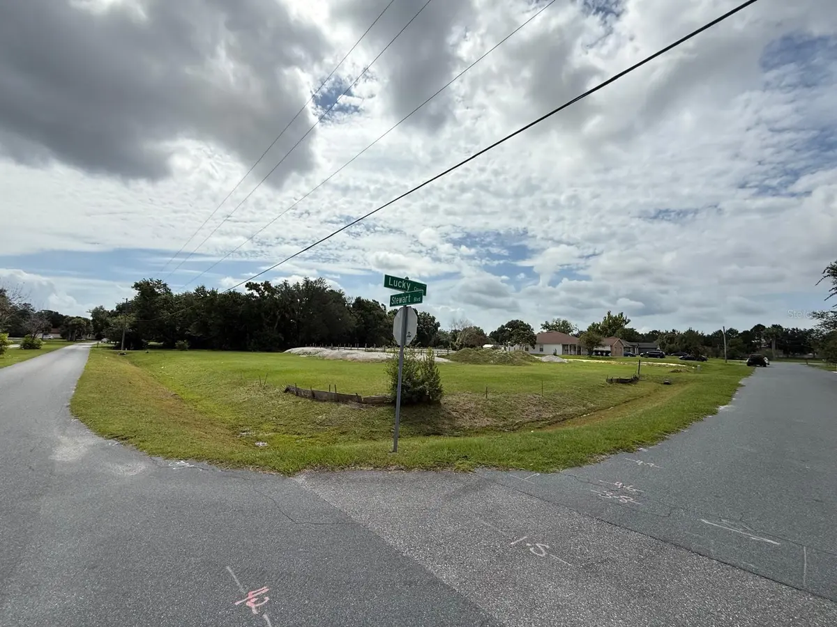 2965 LUCKY CIR, Kissimmee, FL 34746