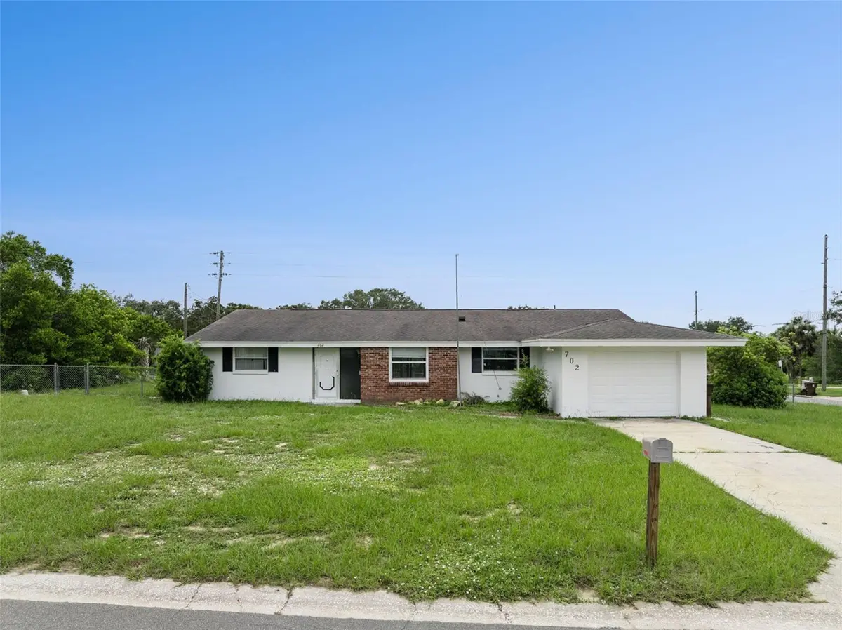 702 WILDABON AVE, Lake Wales, FL 33853