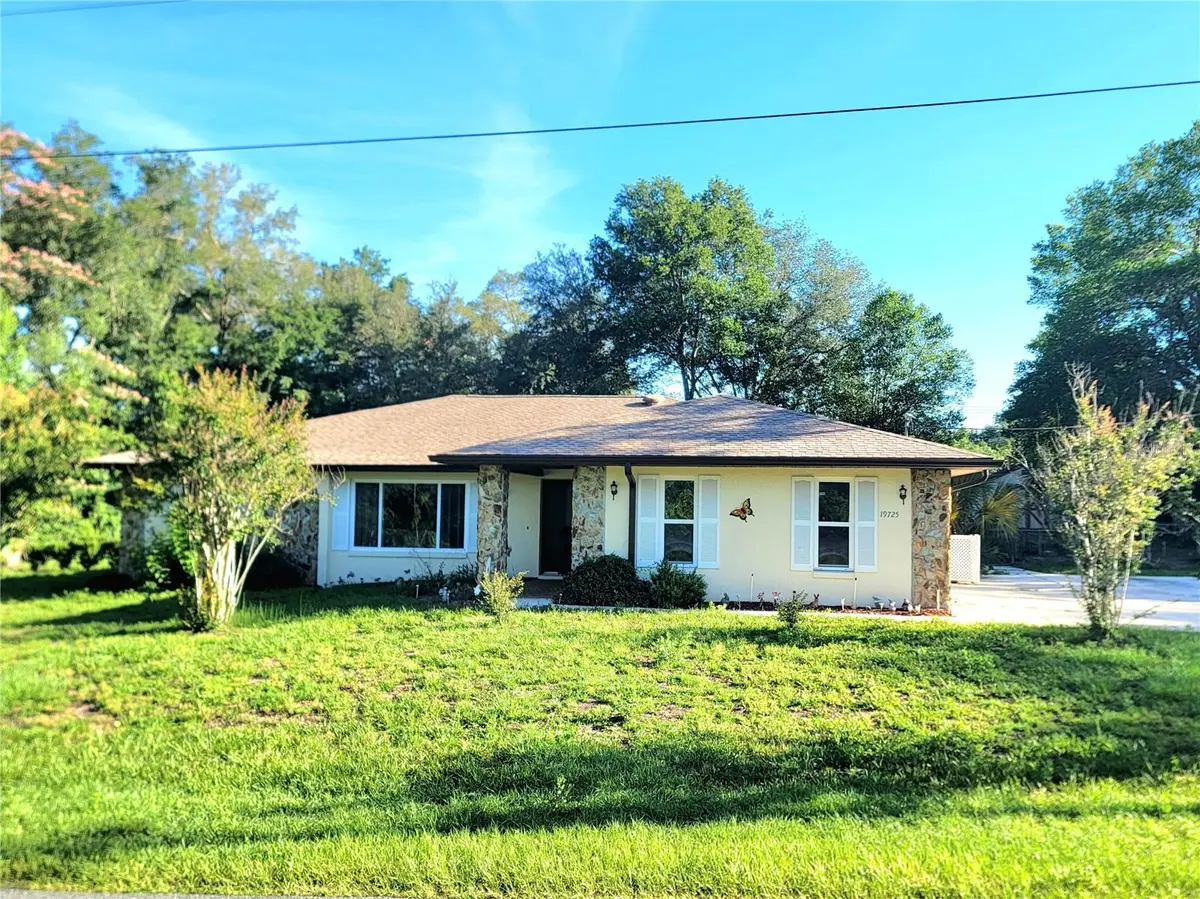 19725 SW BEACH BLVD, Dunnellon, FL 34431
