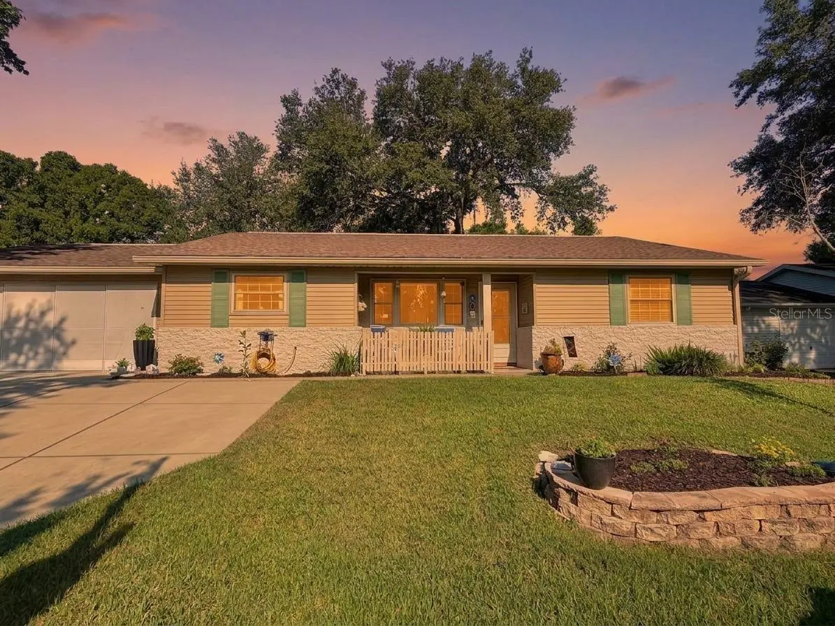 10966 SW 85 TER, Ocala, FL 34481