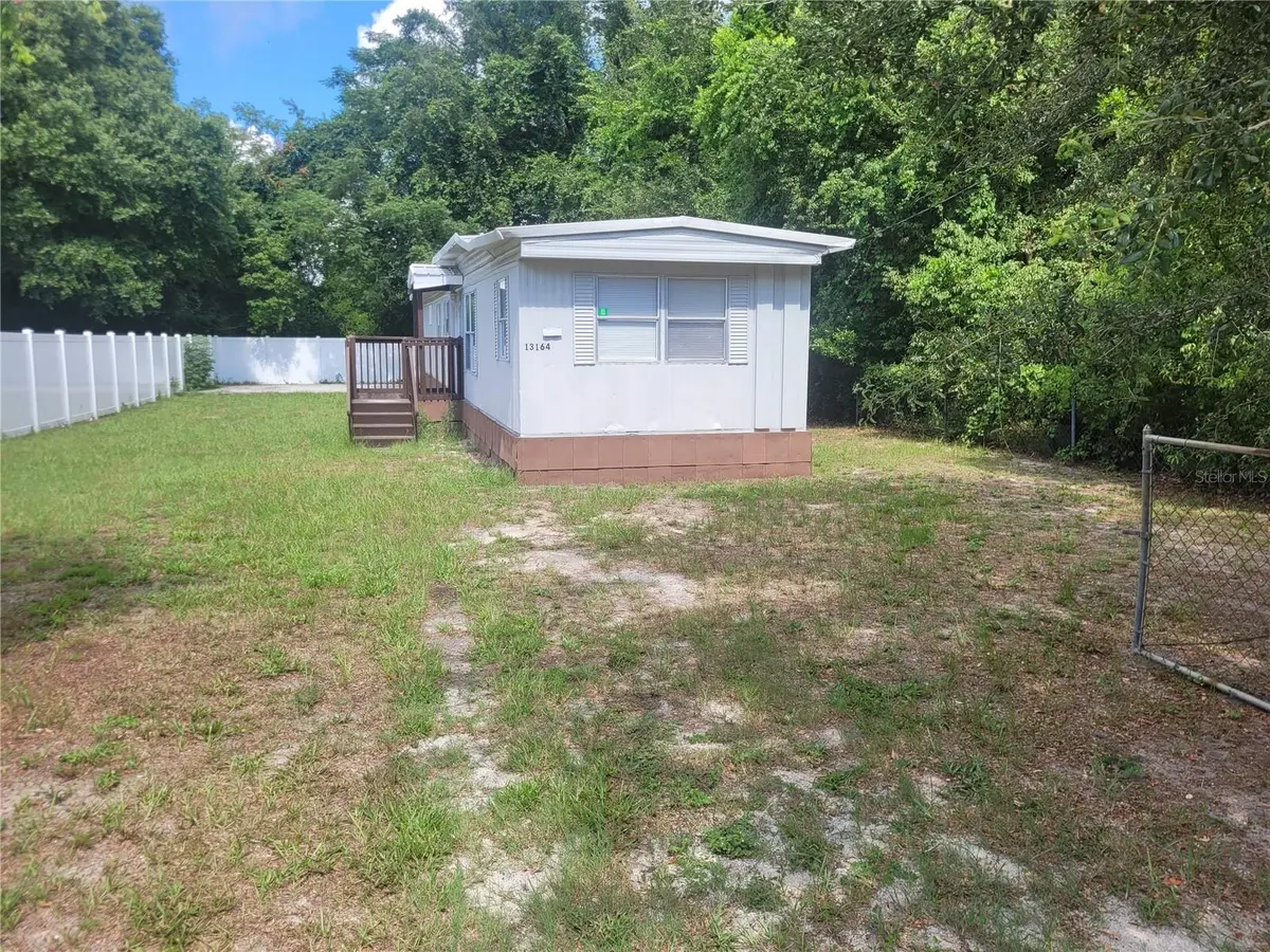 13164 SE 102ND TER, Ocklawaha, FL 32179