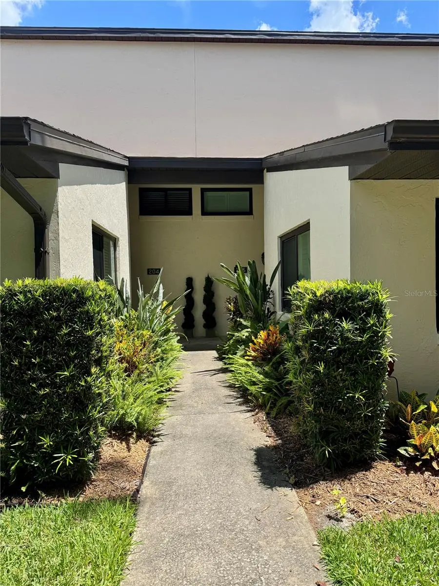 1637 SE PARADISE CIR #205, Crystal River, FL 34429