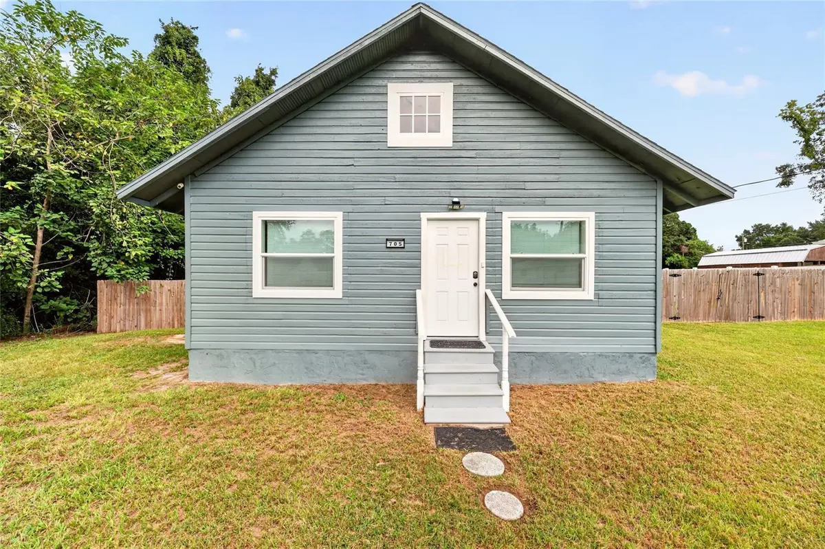 705 NW 64TH PL, Ocala, FL 34475