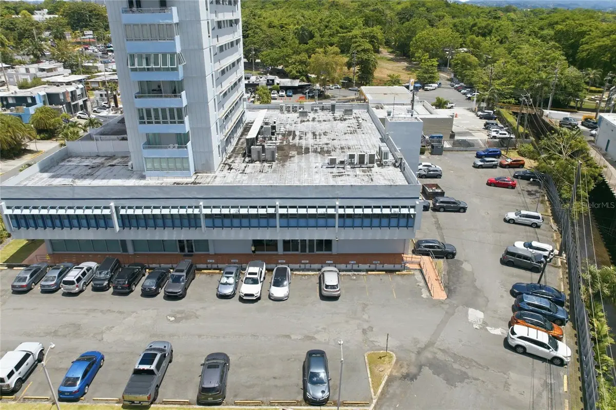 501 CENTRO ALTAMIRA, CALLE PERSEO #501, San Juan, PR 00922