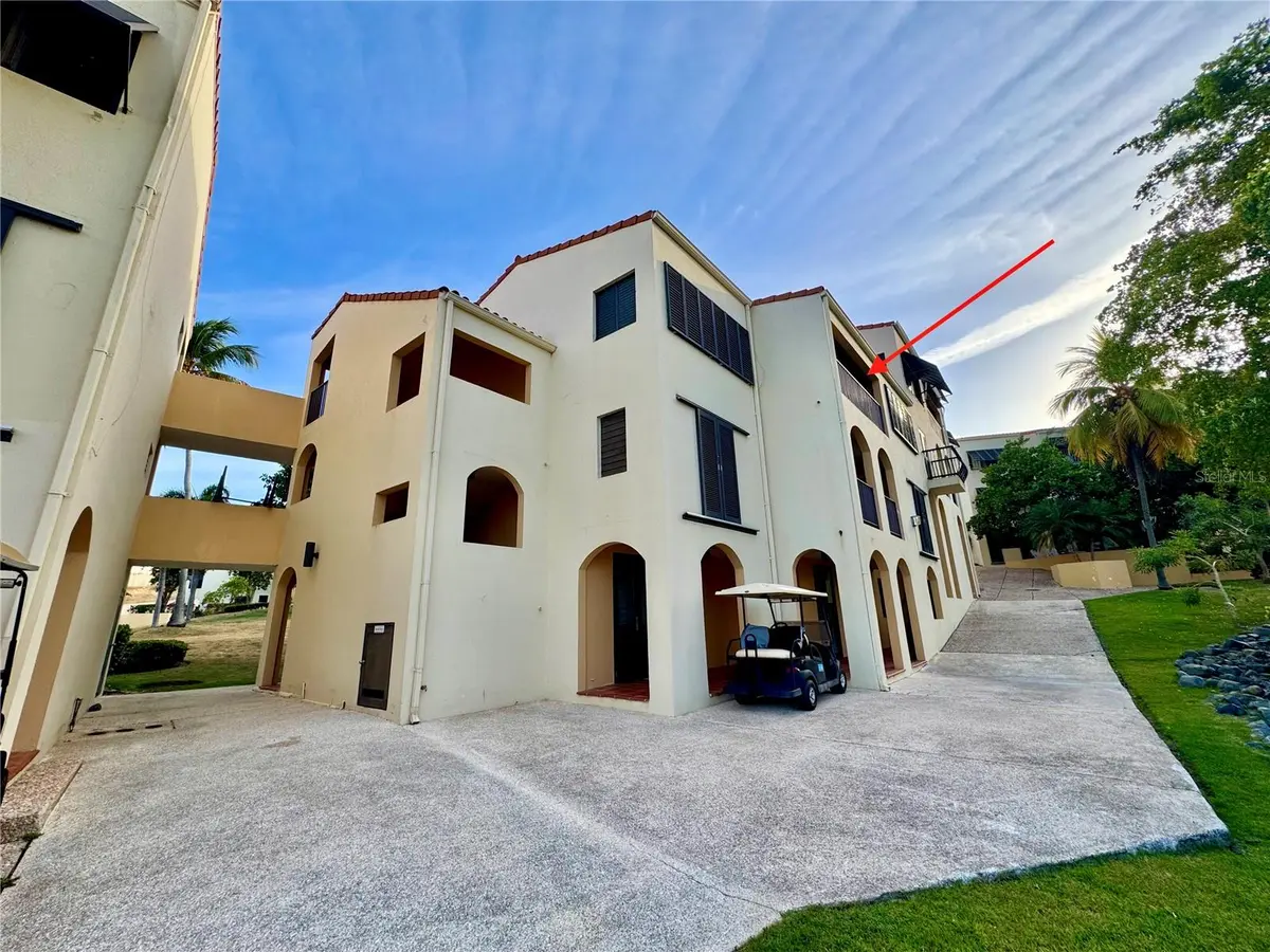 100 CANDELERO DR #2067, Humacao, PR 00791