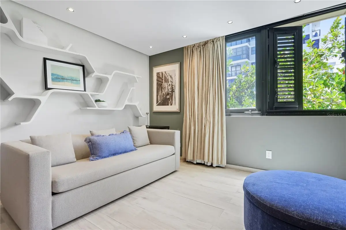 63 KINGS CT ##3A, San Juan, PR 00911