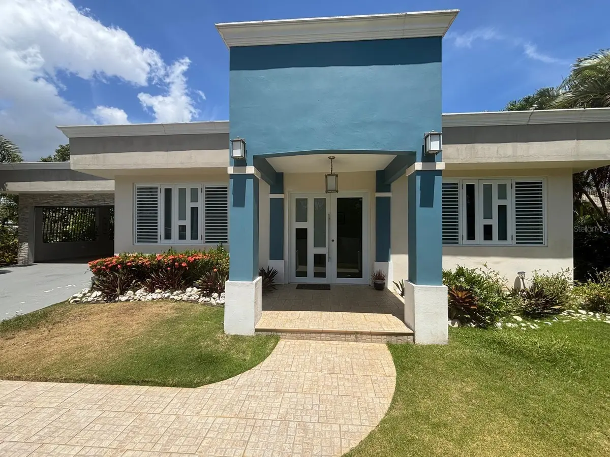 2 RAMAL 685 BO TIERRAS NUEVAS SEC LOS RABANOS, Manati, PR 00674