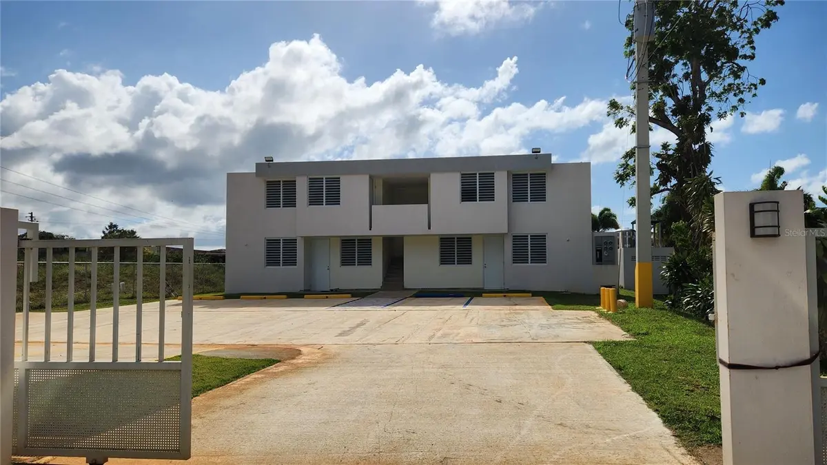 SR 2 SABANA AGUILA ST. #B-1, Barceloneta, PR 00617