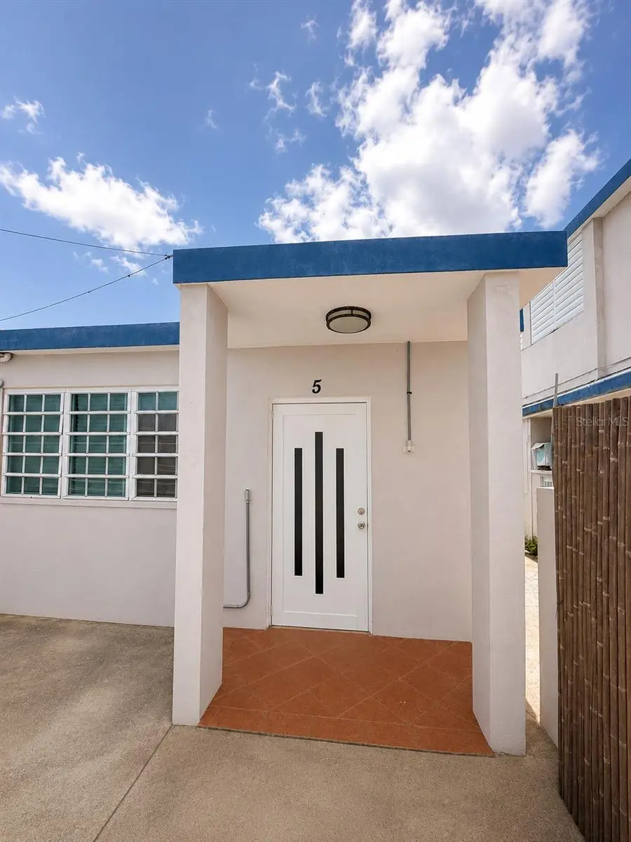 CII Via 2 VILLA FONTANA, Carolina, PR 00983