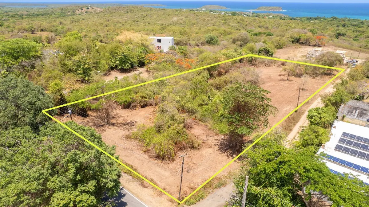 22 CALLE DE BATU, Vieques, PR 00765