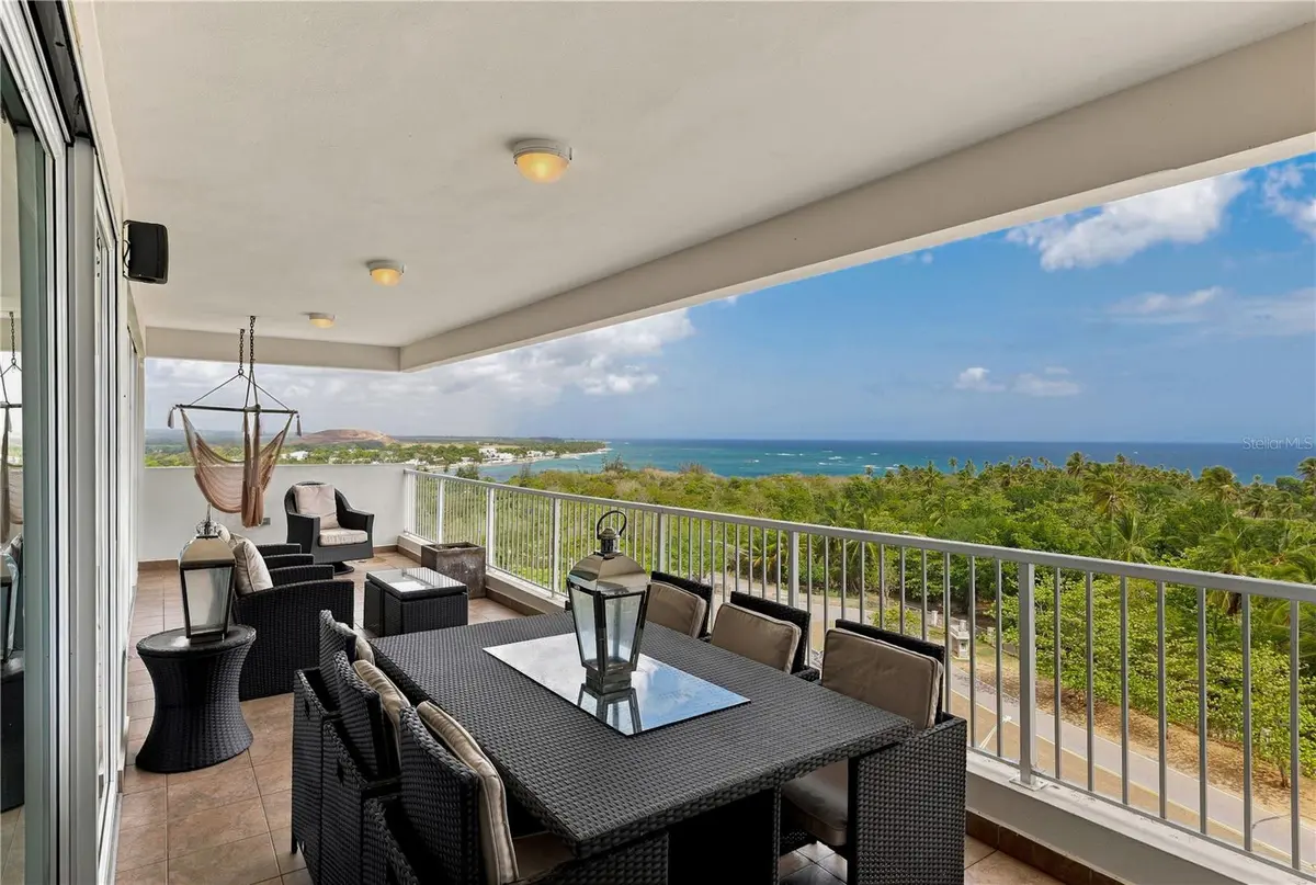 145 OLIVINE ST #PH-571, Vega Alta, PR 00692