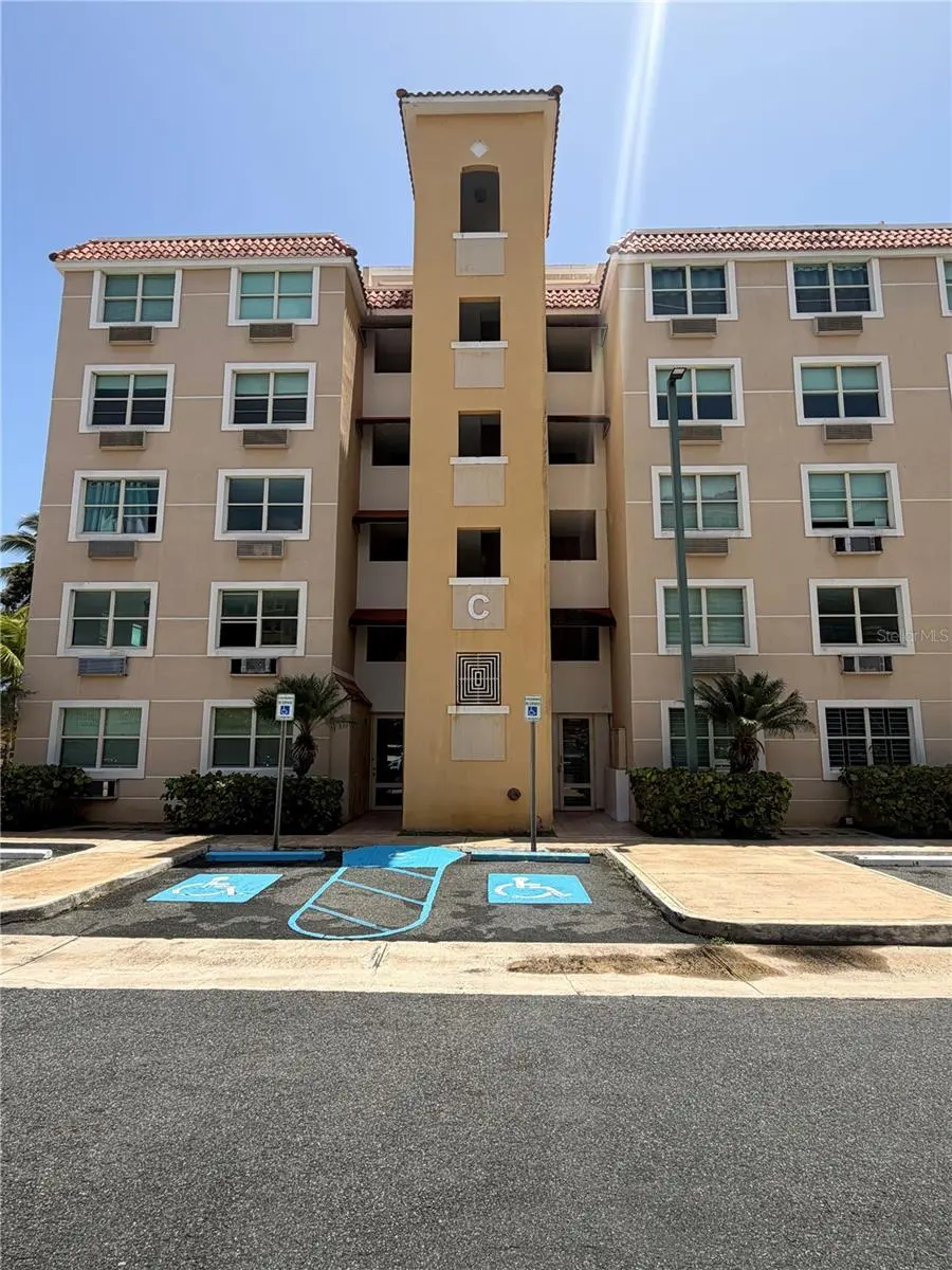 6690 COND. COVE BY THE SEA, Vega Alta, PR 00692