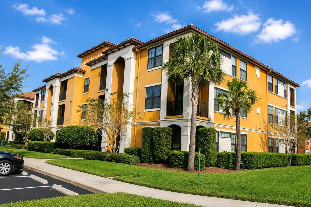 8341 38TH STREET CIR E #107, Sarasota, FL 34243