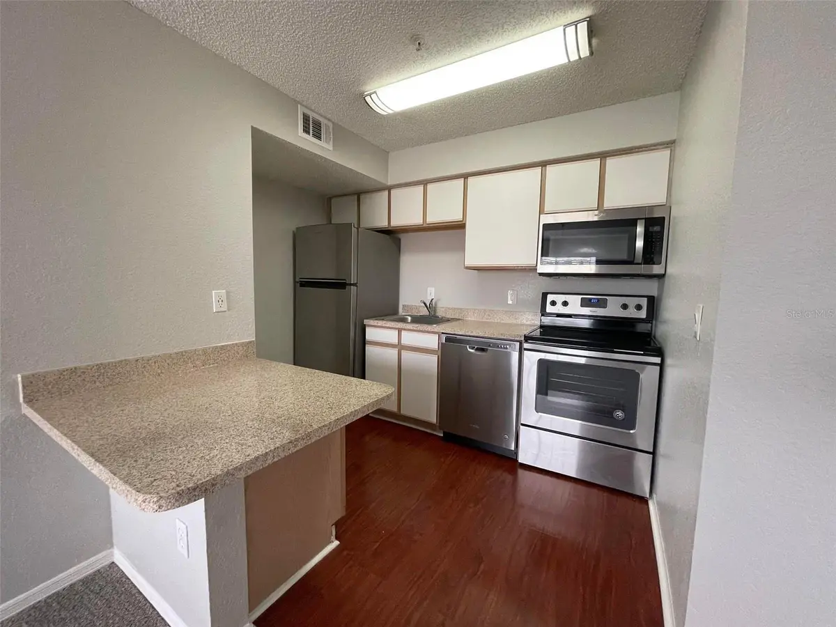 2206 ANTIGUA PL #1037, Kissimmee, FL 34741