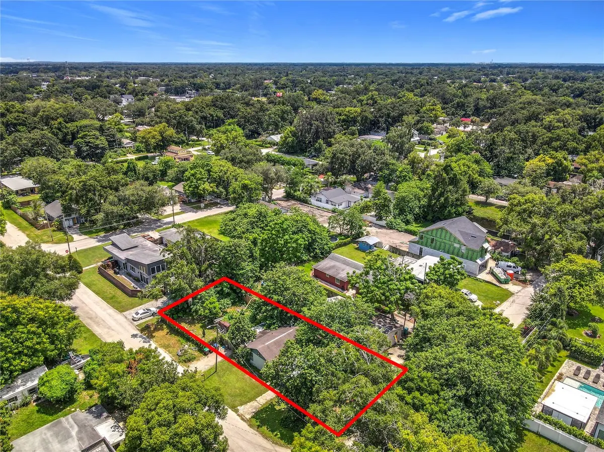 1906 VINE ST, Orlando, FL 32806
