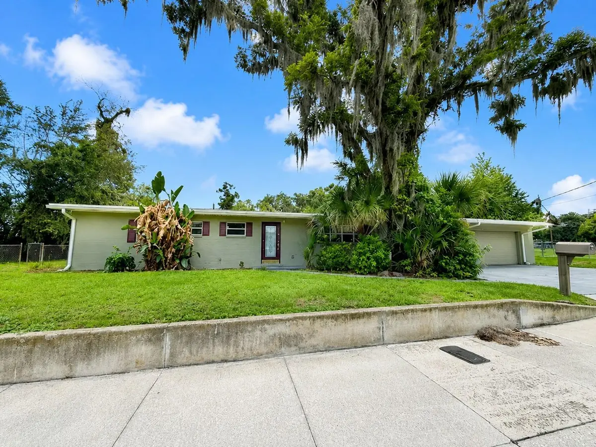 910 W 8TH ST, Lakeland, FL 33805