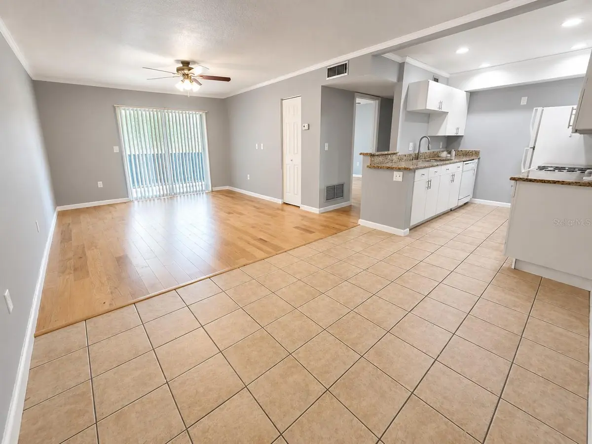 940 LAKE DESTINY RD #G, Altamonte Springs, FL 32714
