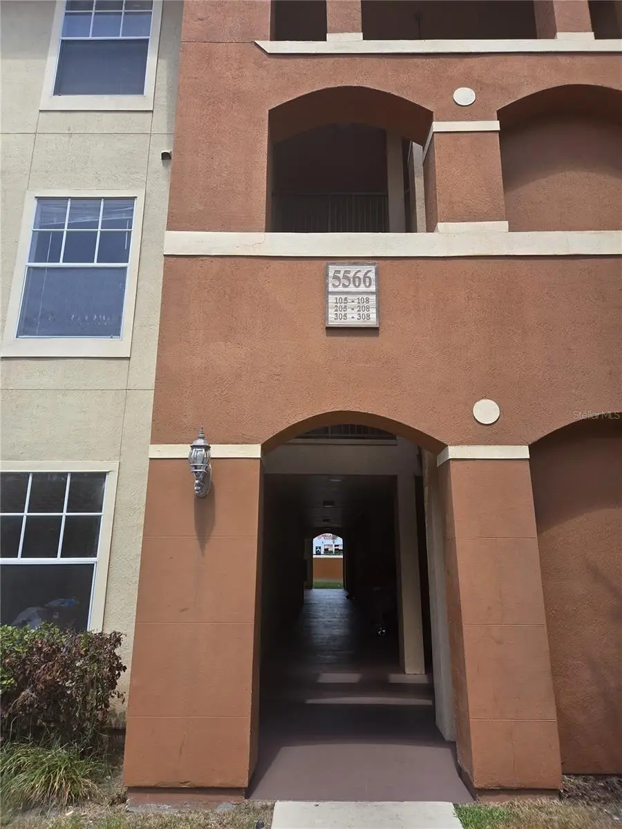 5566 METROWEST BLVD #2-205, Orlando, FL 32811