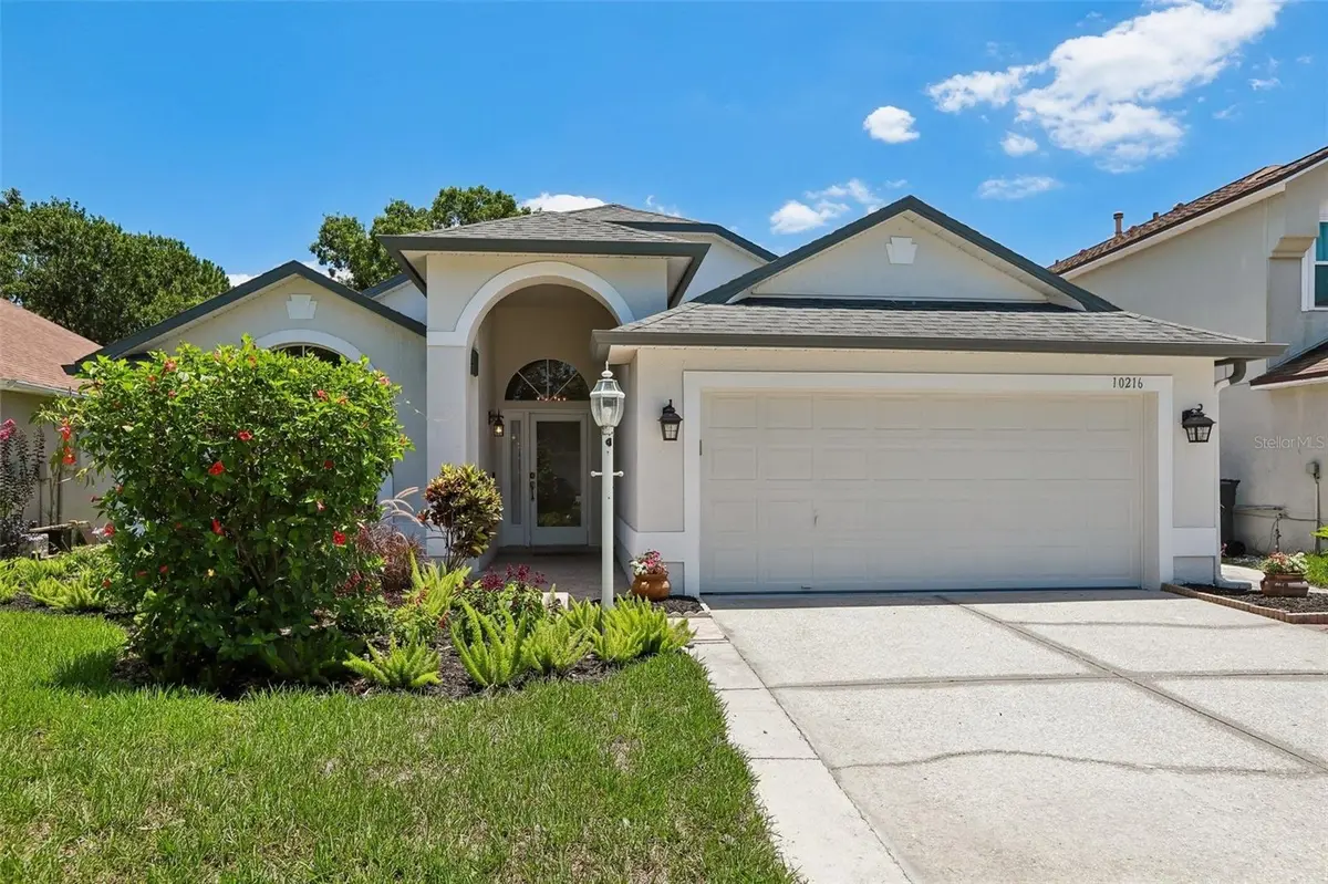 10216 CHARLESTON CORNER RD, Tampa, FL 33635