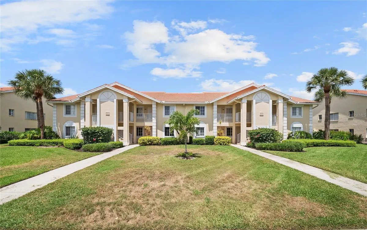 7761 JEWEL LN #102, Naples, FL 34109