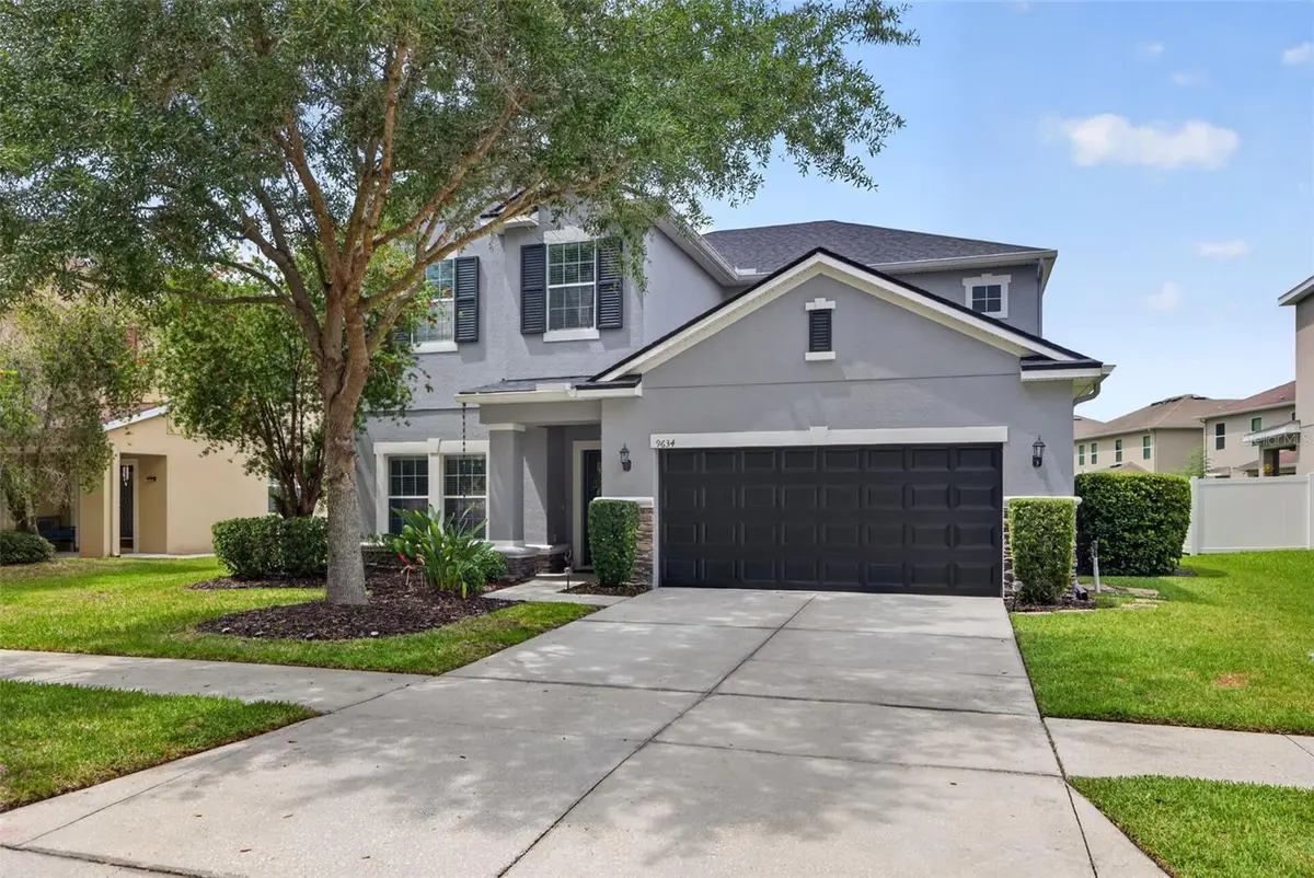 9634 OAK GLADE AVE, Tampa, FL 33647