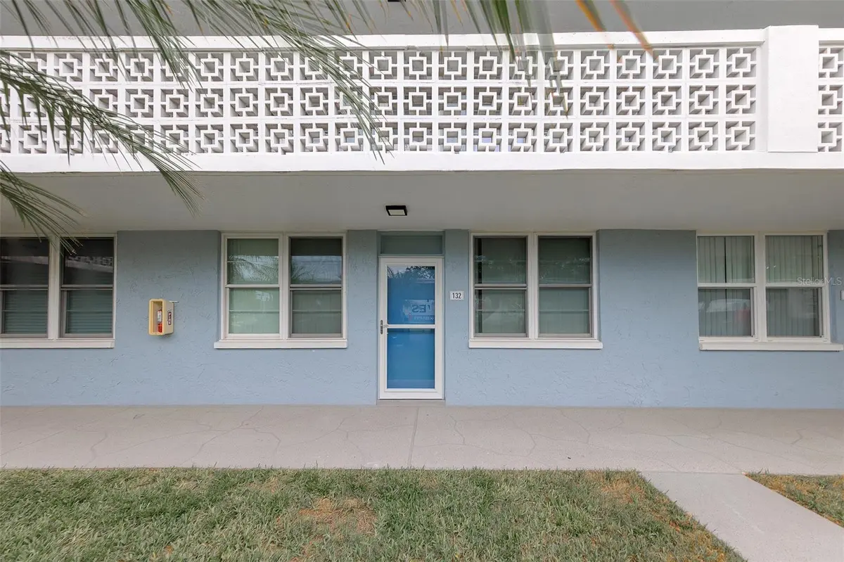 4715 BAY ST NE #132, St Petersburg, FL 33703