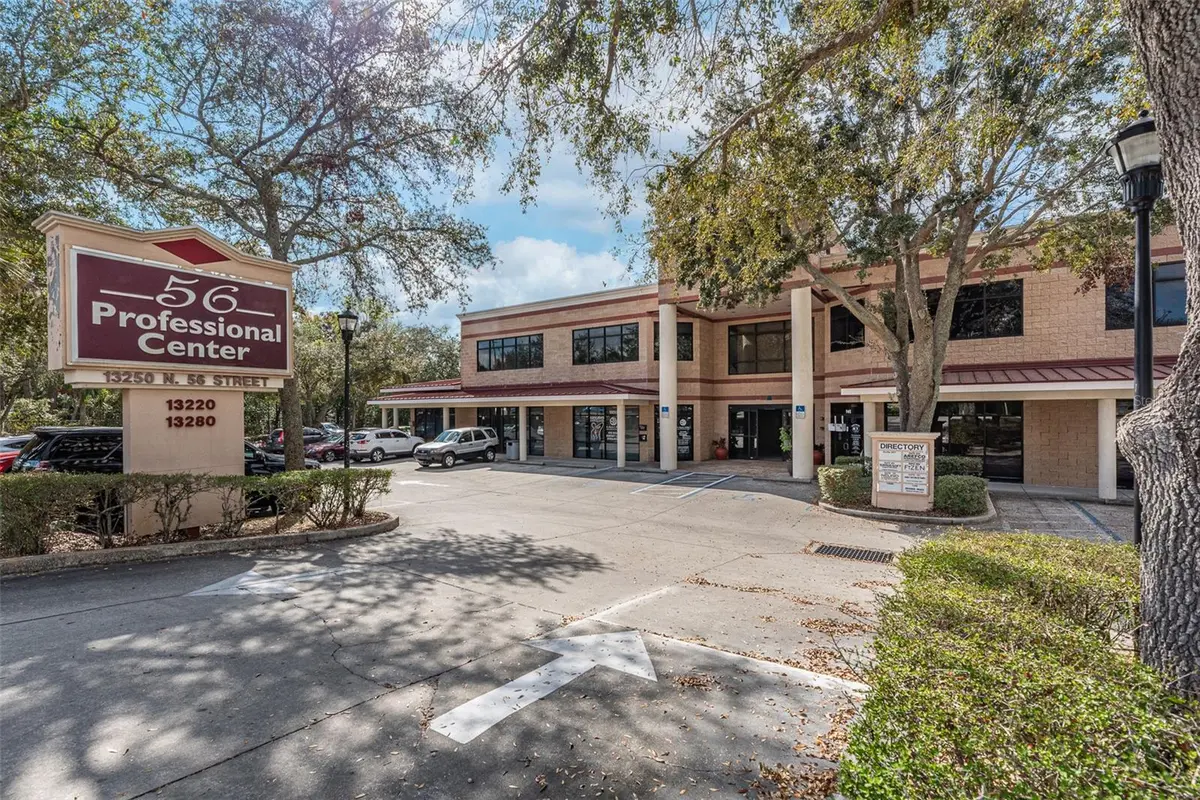 13250 N 56TH ST #103, Temple Terrace, FL 33617