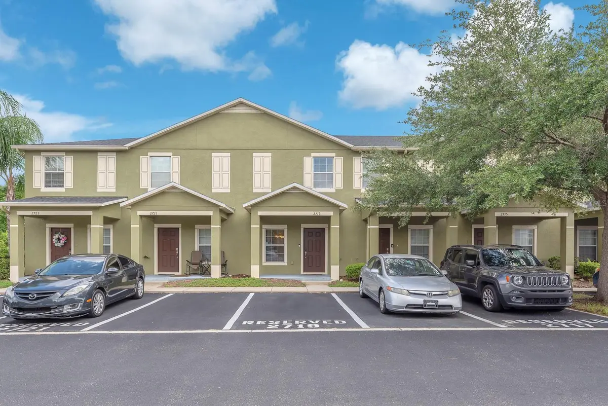 2719 LANTERN HILL AVE, Brandon, FL 33511