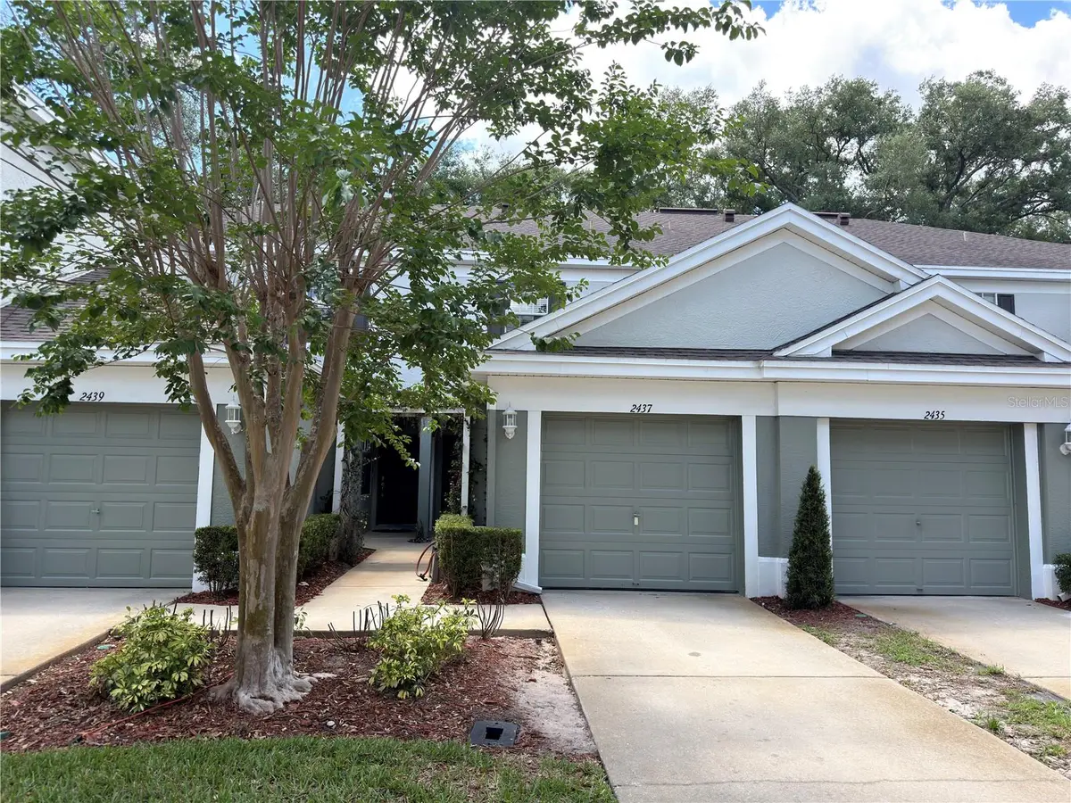 2437 EARLSWOOD CT, Brandon, FL 33510