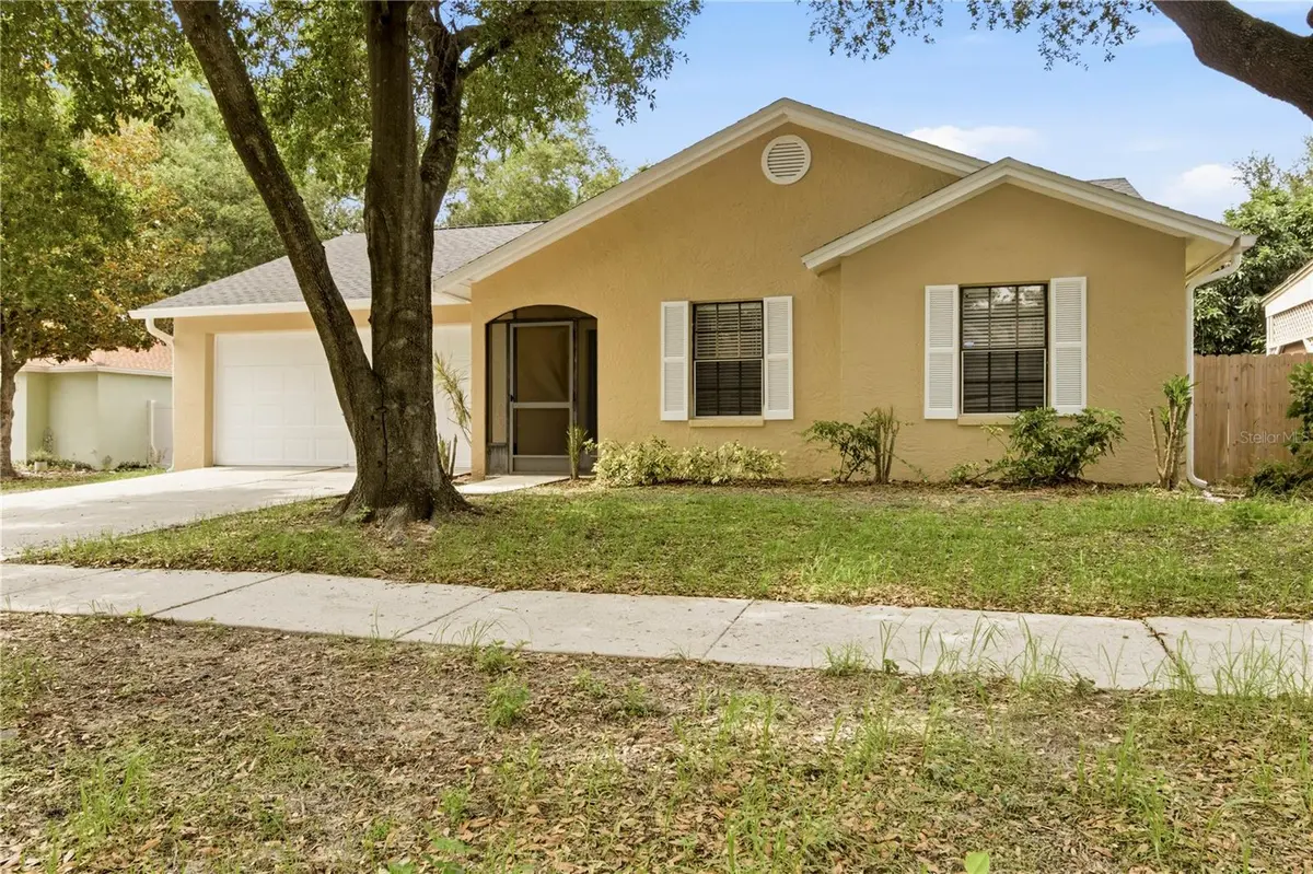 929 SANDYWOOD DR, Brandon, FL 33510