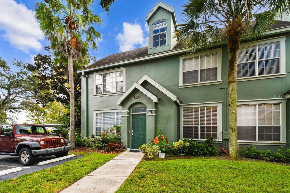 9064 LAKE CHASE ISLAND WAY, Tampa, FL 33626