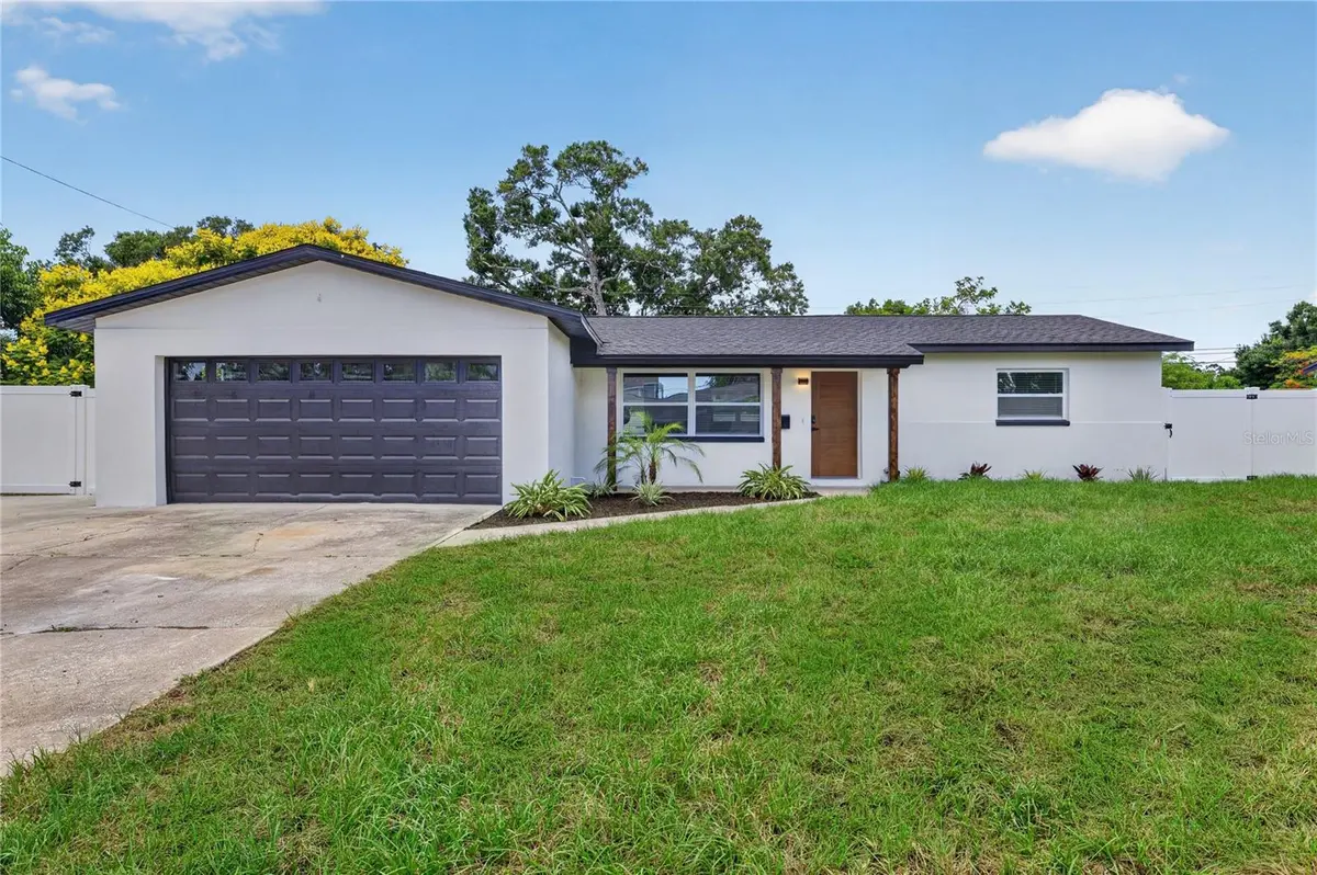 2091 62ND PL S, St Petersburg, FL 33712