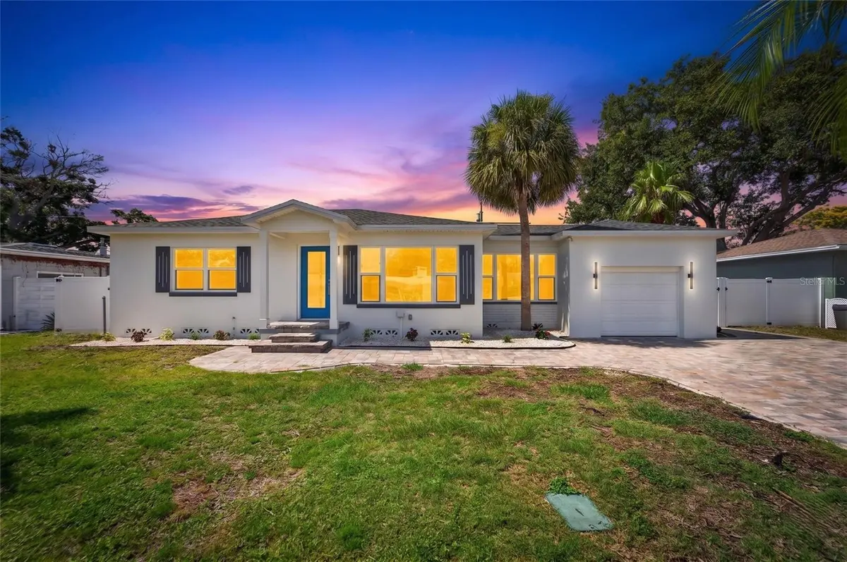 4810 DEL RIO WAY S, Gulfport, FL 33711