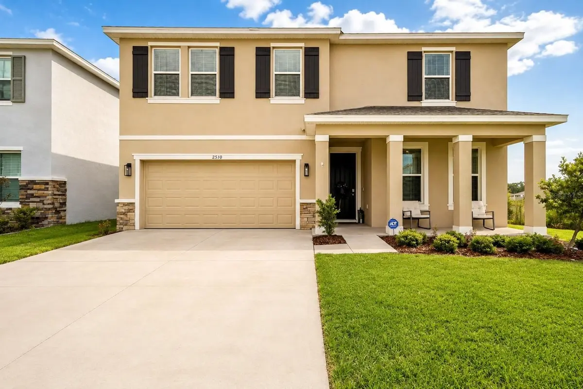 2510 WARREN ACRES BLVD, Wesley Chapel, FL 33543
