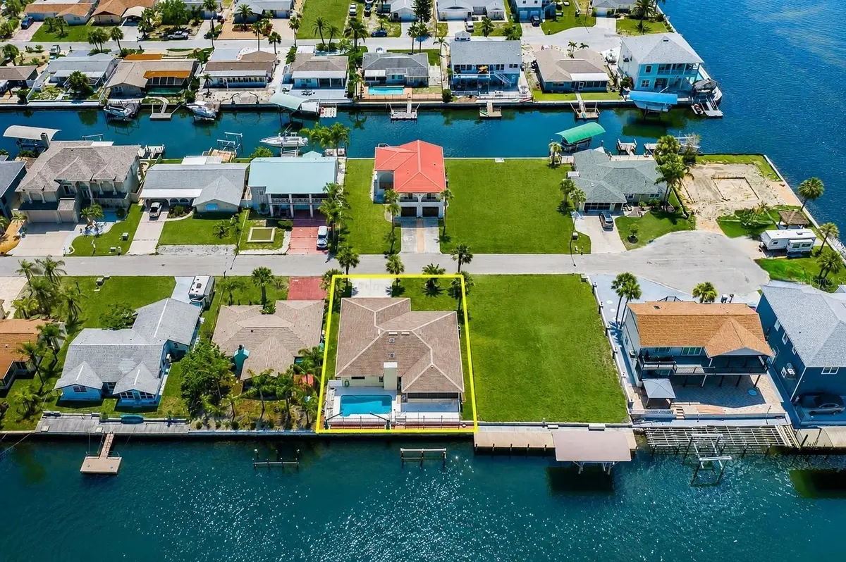 13525 CLAUDIA DR, Hudson, FL 34667