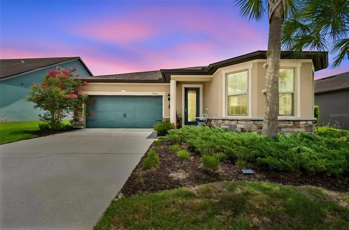 7930 OLIVE BROOK DR, Wesley Chapel, FL 33545