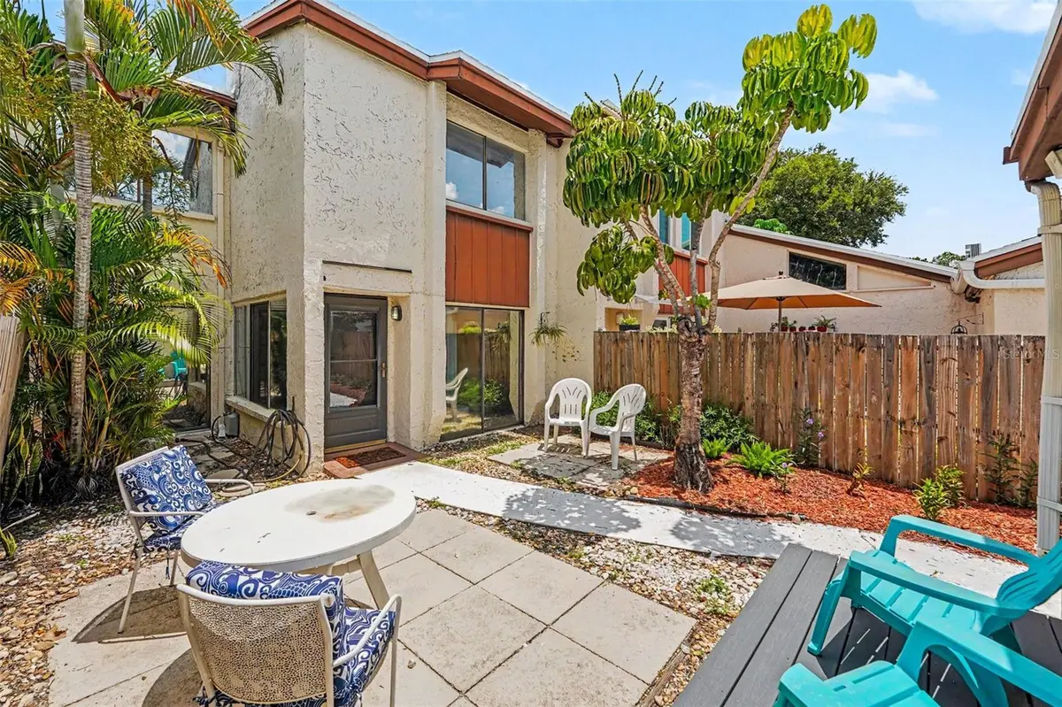 2095 SUNSET POINT RD #1904, Clearwater, FL 33765