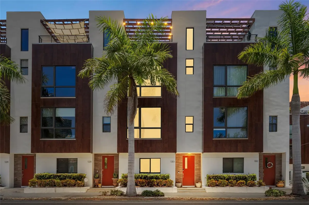 130 8TH ST N, St Petersburg, FL 33701