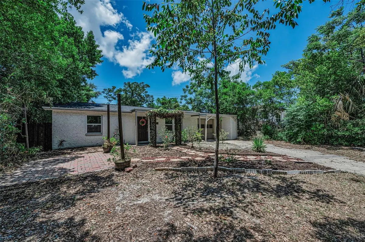 4312 BEACON SQUARE DR, Holiday, FL 34691