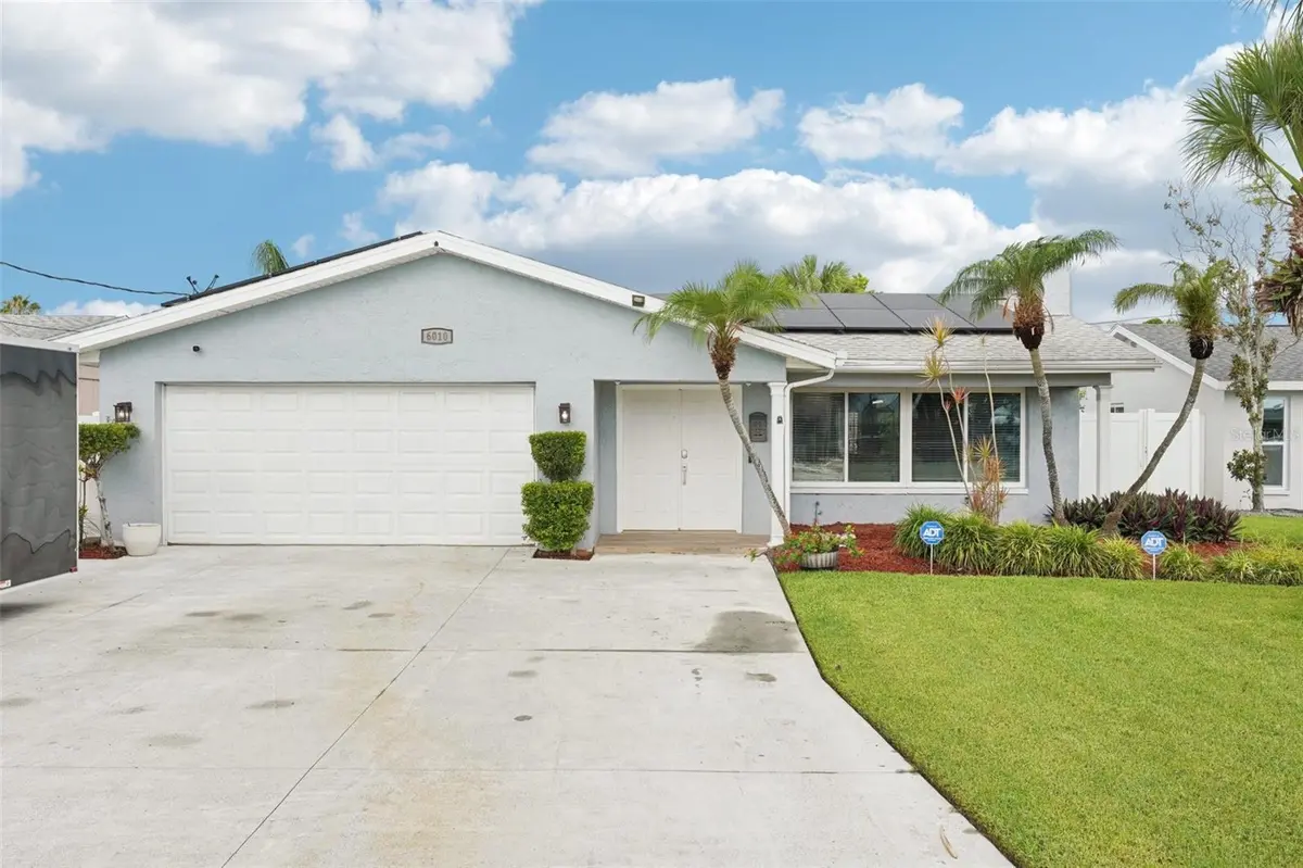 6010 BAYOU GRANDE BLVD NE, St Petersburg, FL 33703