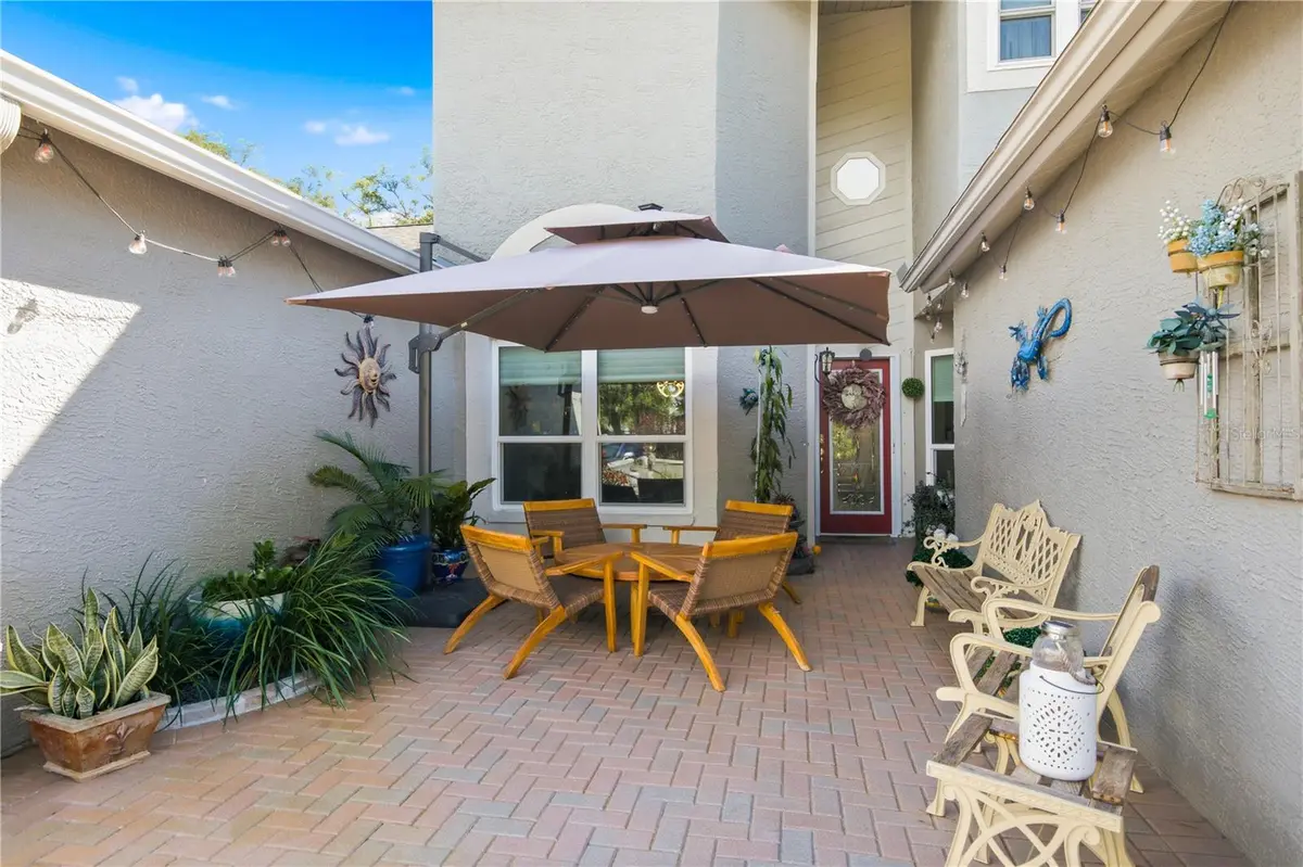 302 BUCKINGHAM PL, Palm Harbor, FL 34684