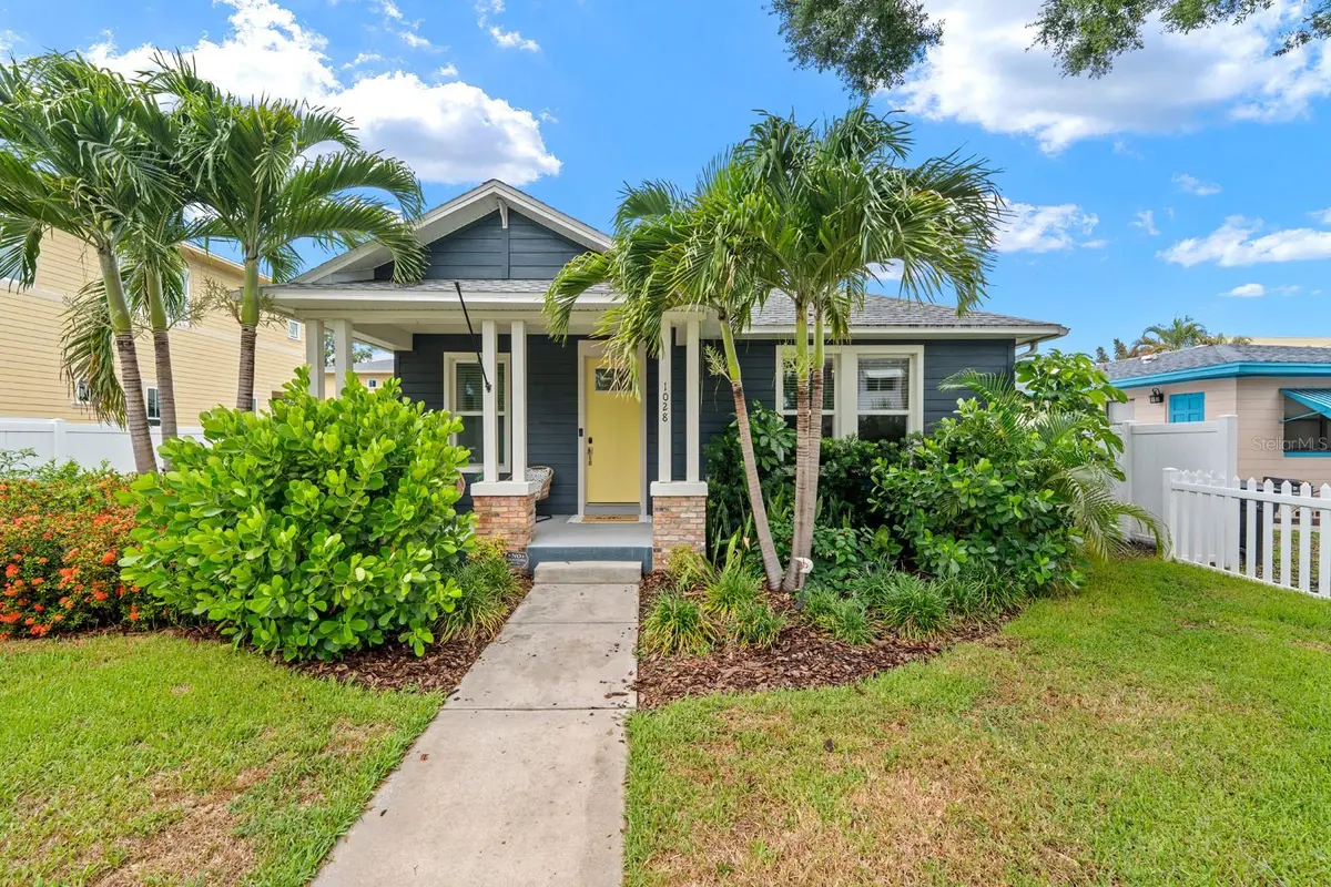 1028 5TH ST N, St Petersburg, FL 33701