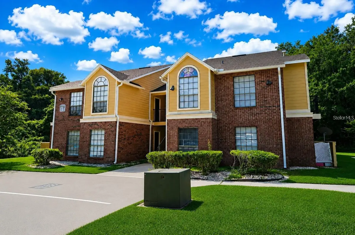 8752 MALLARD RESERVE DR #203, Tampa, FL 33614