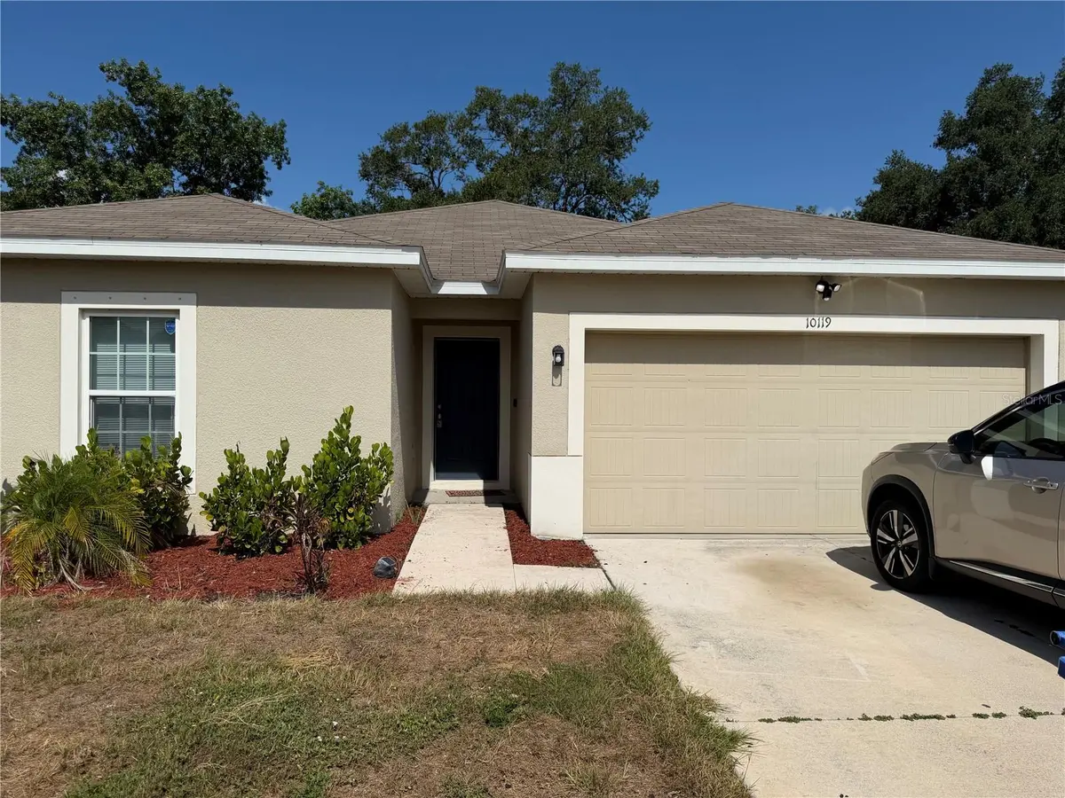 10119 CANDLEBERRY WOODS LN, Gibsonton, FL 33534