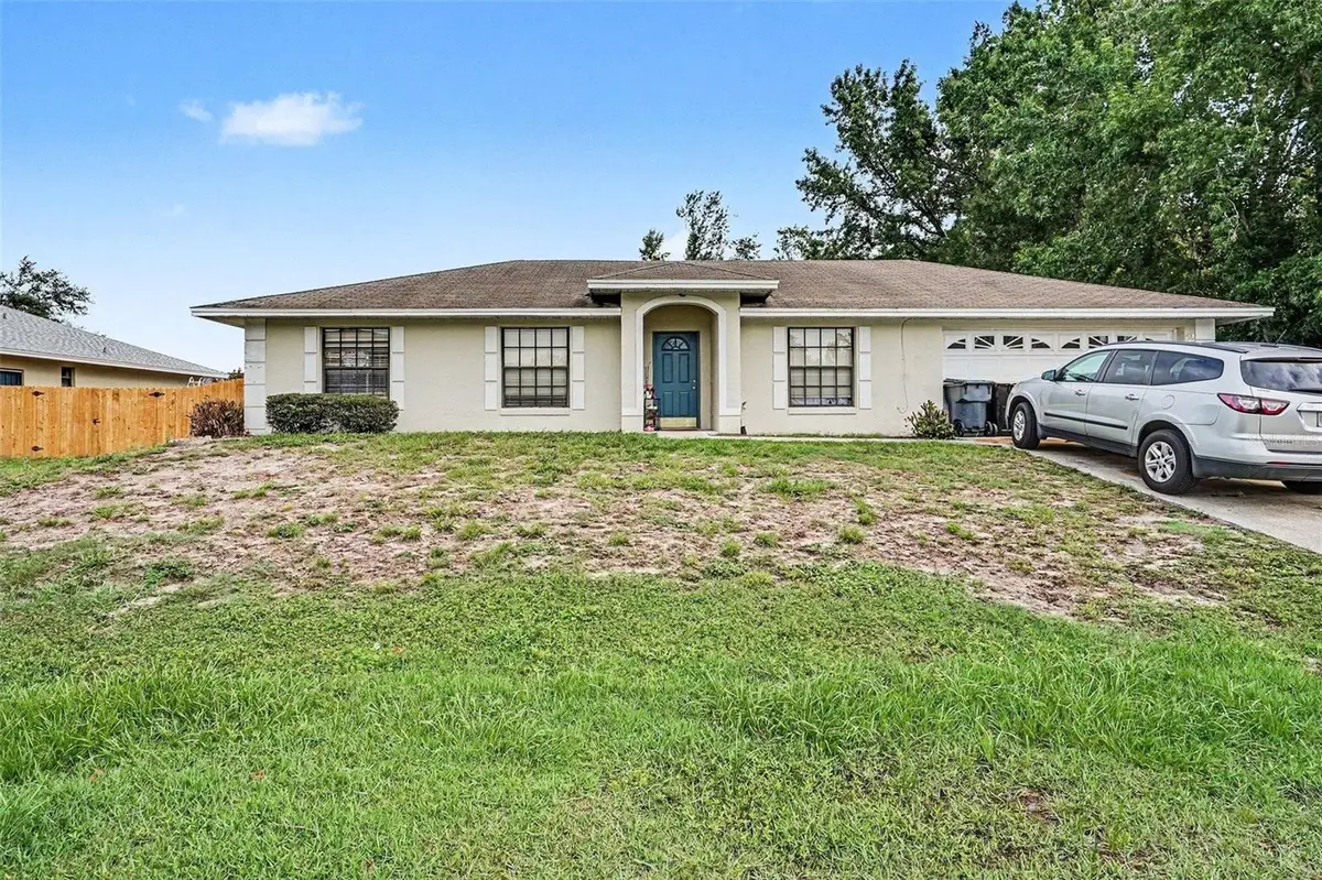 2435 PARKLAND DR, Lakeland, FL 33811